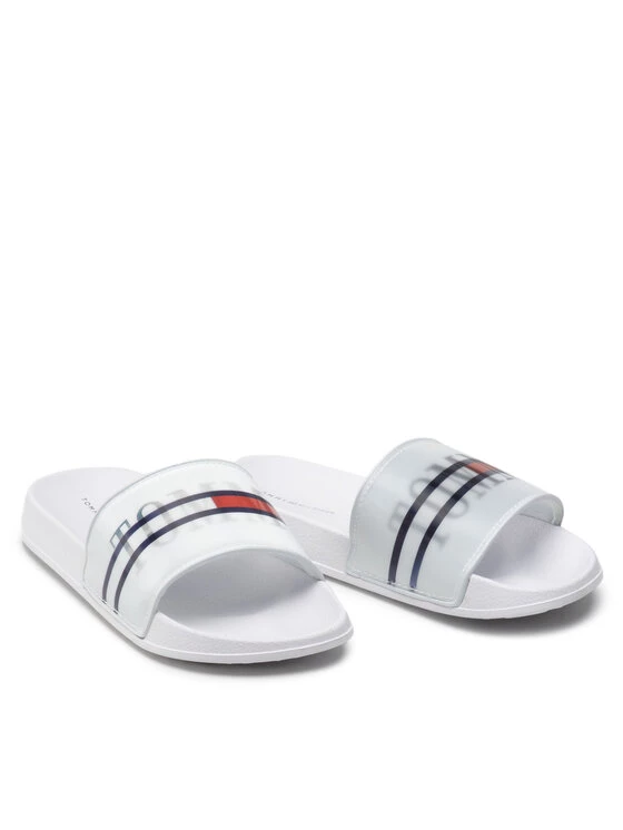 Tommy Hilfiger Mules / sandales de bain Holographic Pool Slide T3B0-32276-1172 S Blanc 7 Tommy Hilfiger Mules / sandales de bain Holographic Pool Slide T3B0-32276-1172 S Blanc – Image 5