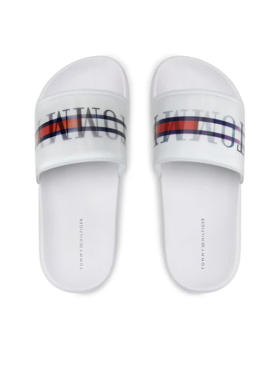 Tommy Hilfiger Mules / sandales de bain Holographic Pool Slide T3B0-32276-1172 S Blanc 8 Tommy Hilfiger Mules / sandales de bain Holographic Pool Slide T3B0-32276-1172 S Blanc – Image 6